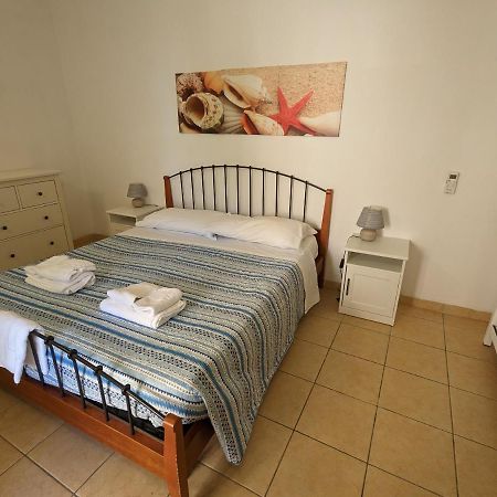 Ponza Holiday Homes - Santa Maria エクステリア 写真